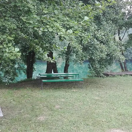 Una Si Lodge Lohovo
